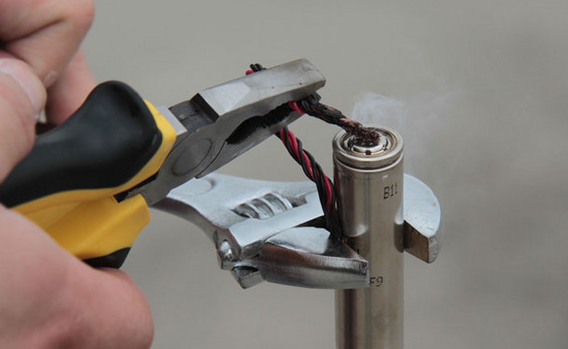 18650電池短路保護(hù)